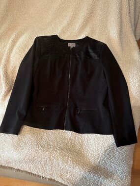 JM Collection Black Zip-Front Blazer with Textured Shoulder Panels